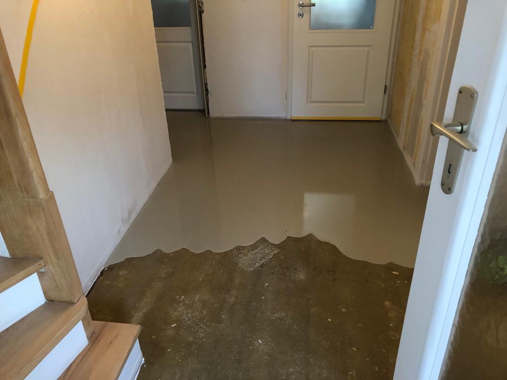 Bodenfläche während der Trocknungsphase